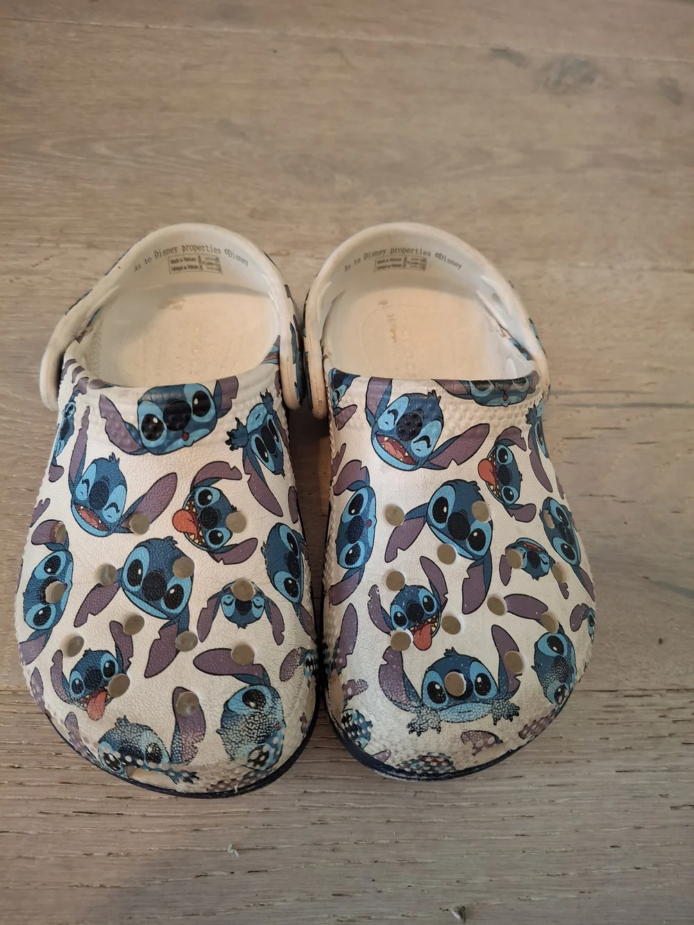 Disney Stitch CROCS Kids White and Blue Stitch Print Clogs